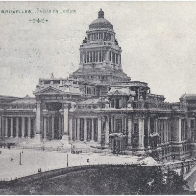 voor- en zijzicht vanuit het Poelaertplein begin 20e eeuw